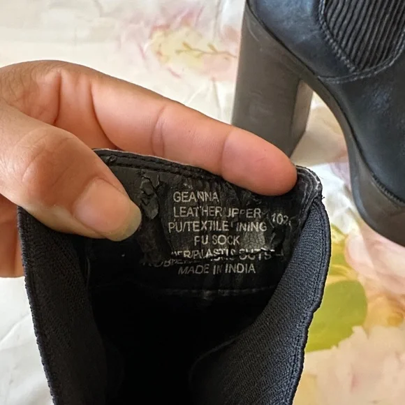 Steve Madden Black Ankle Boots - Picture 7 of 11